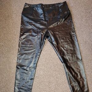 Chic Black Faux Leather Trousers